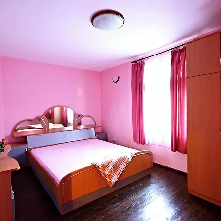 Private 4br-2ba Dryanovo With Pool And Free Parking Ваканционна къща